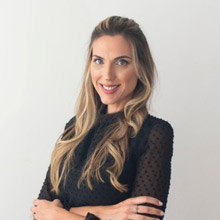 Camila Rodrigues 